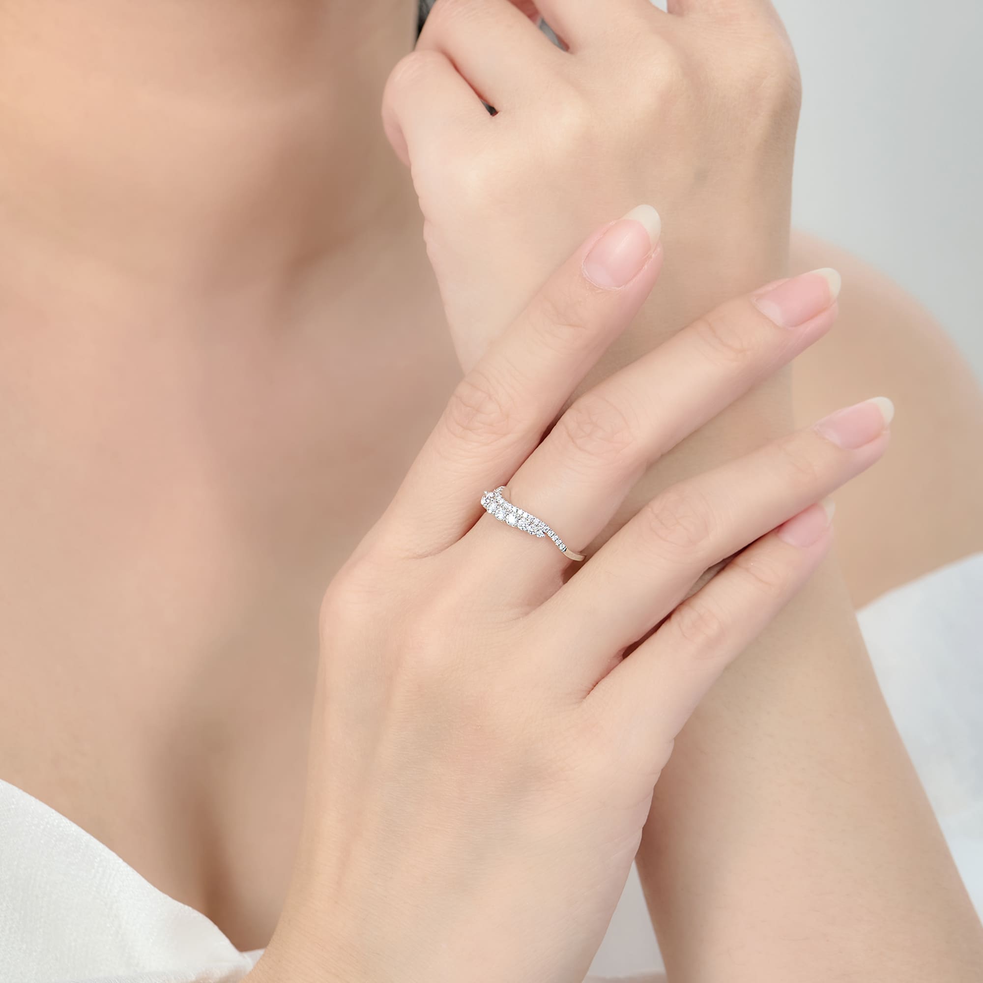 Nhẫn Kim cương Vàng 14K PNJ DDDDW060711